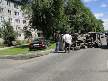 Серьезное ДТП в Усть-Каменогорске (+Фото)