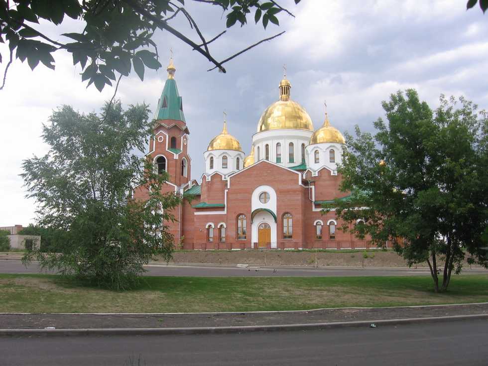 Храм