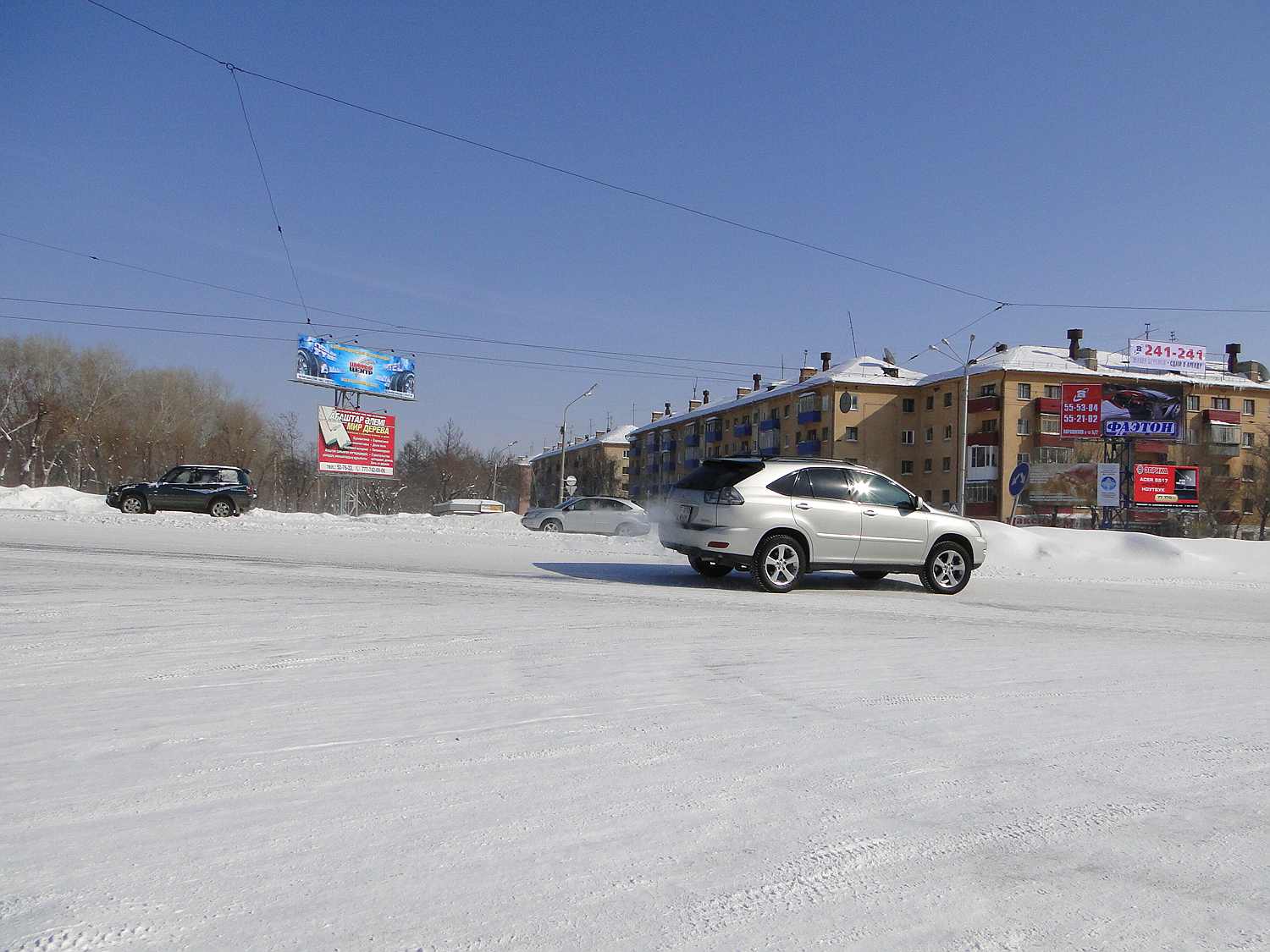 Ул. Александра Протазанова (Набережная Красных Орлов) район Ульбинского моста